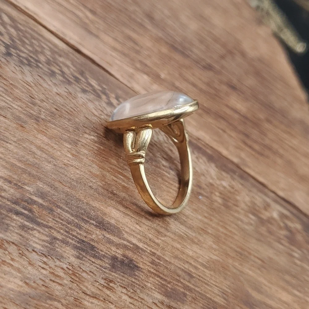 Size 6 gold‎ filled R361